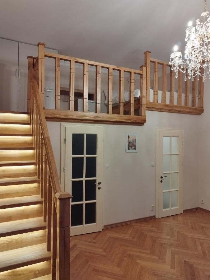 Lubert Apartmany S.R.O Prague Ngoại thất bức ảnh