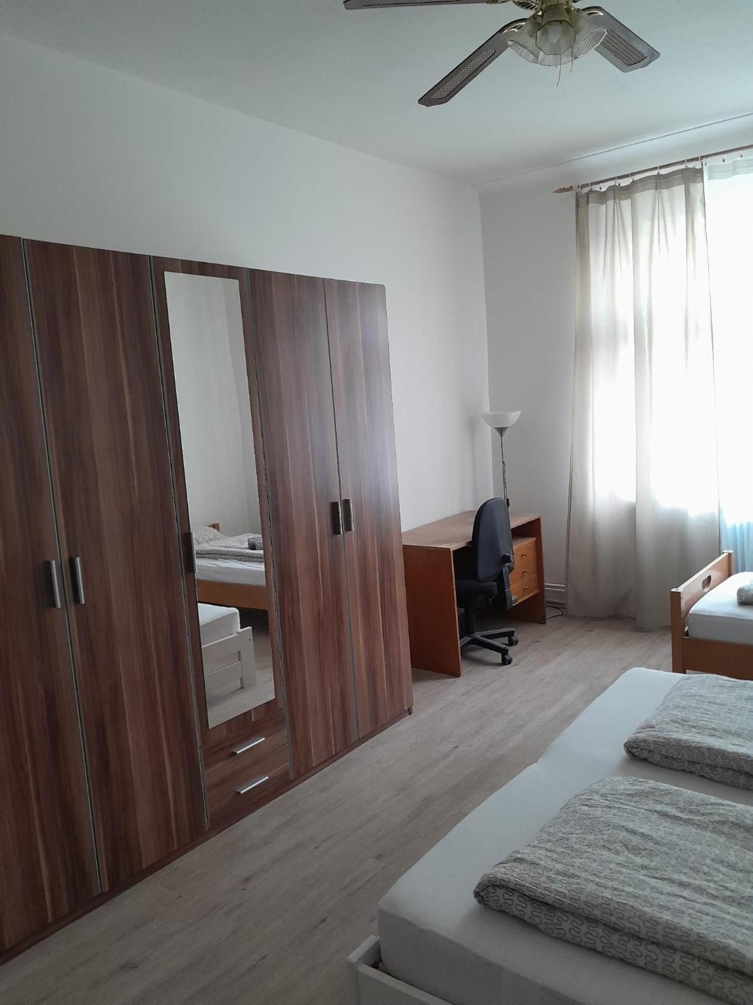Lubert Apartmany S.R.O Prague Ngoại thất bức ảnh