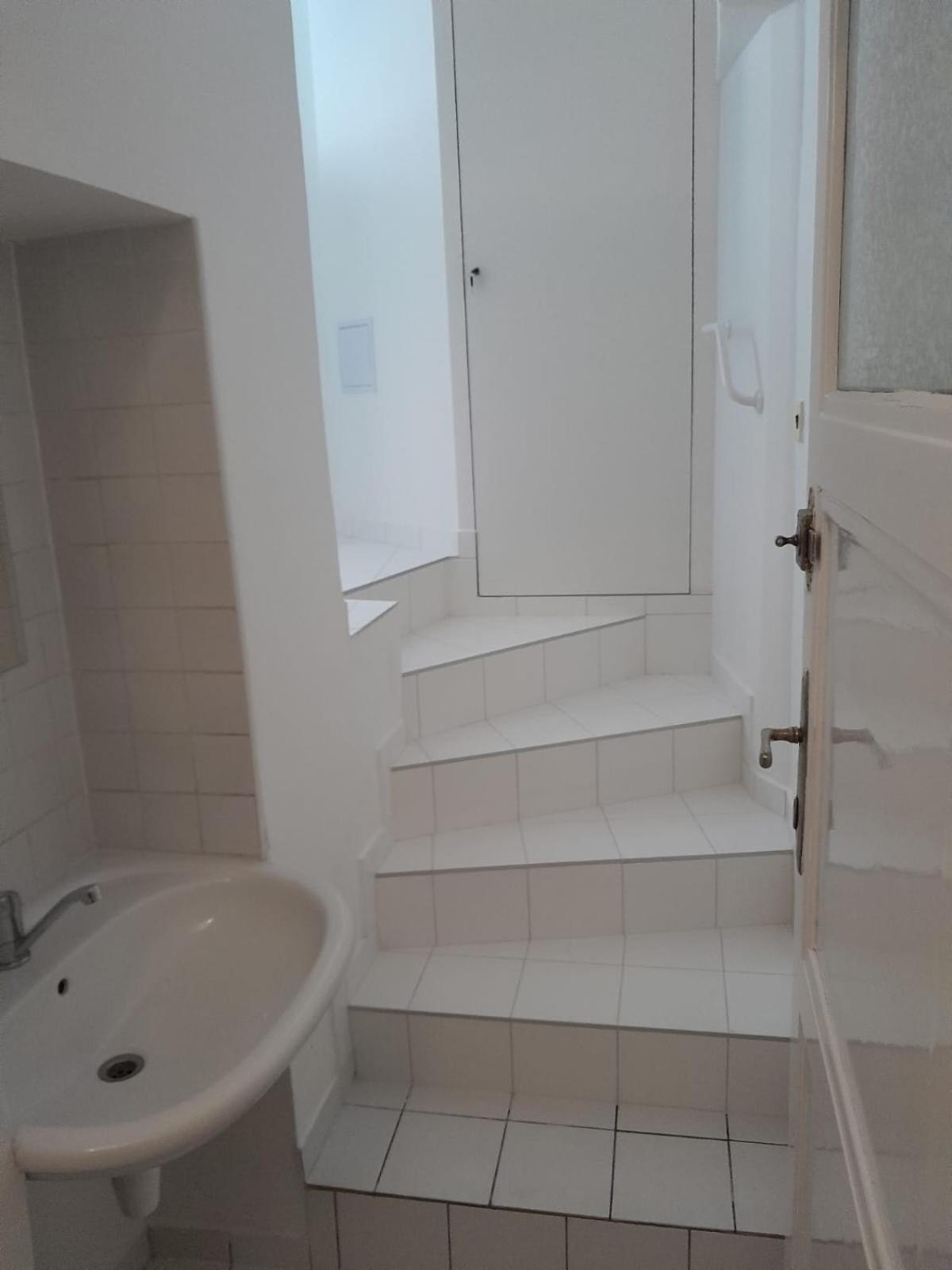 Lubert Apartmany S.R.O Prague Ngoại thất bức ảnh