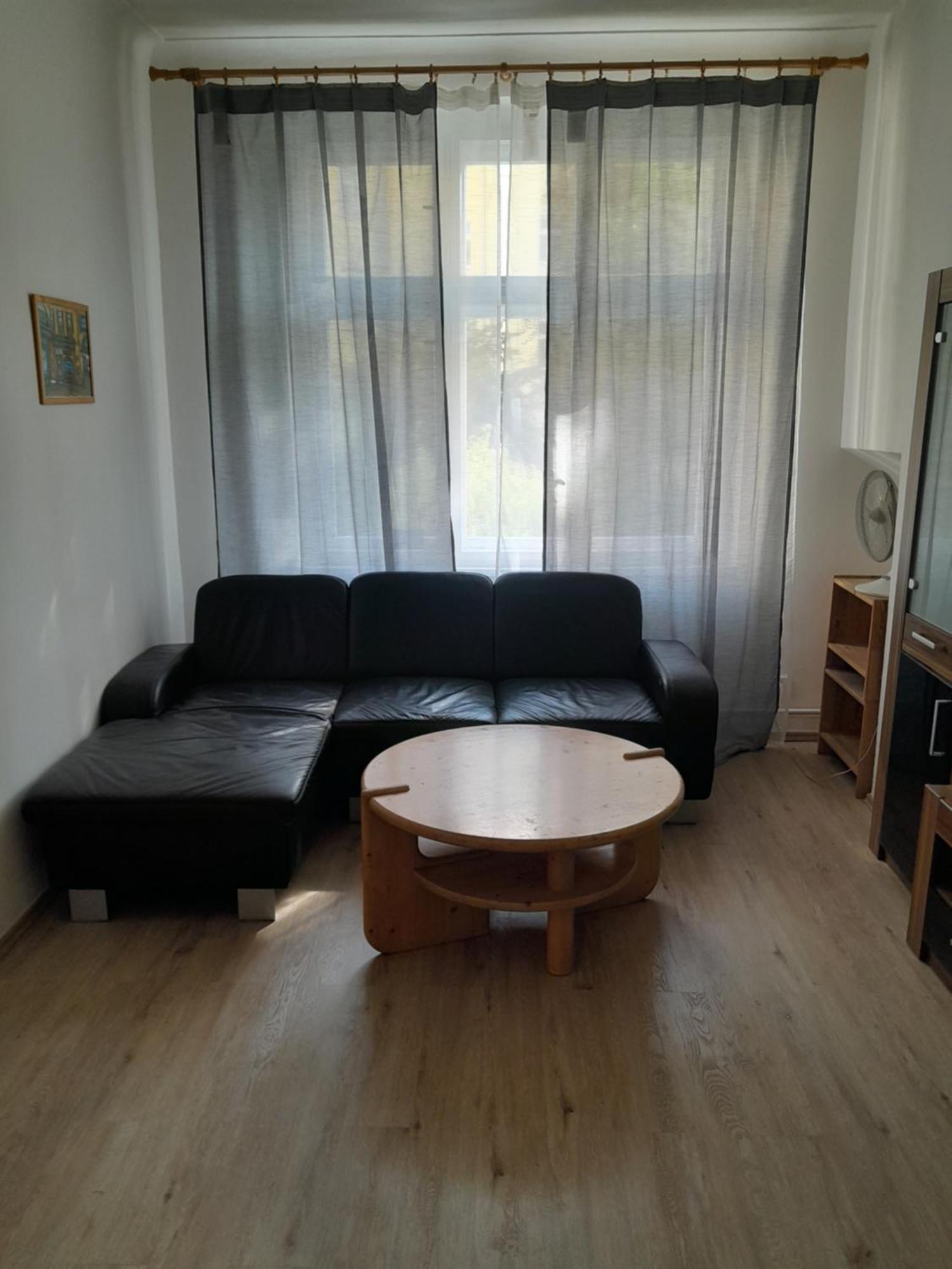 Lubert Apartmany S.R.O Prague Ngoại thất bức ảnh