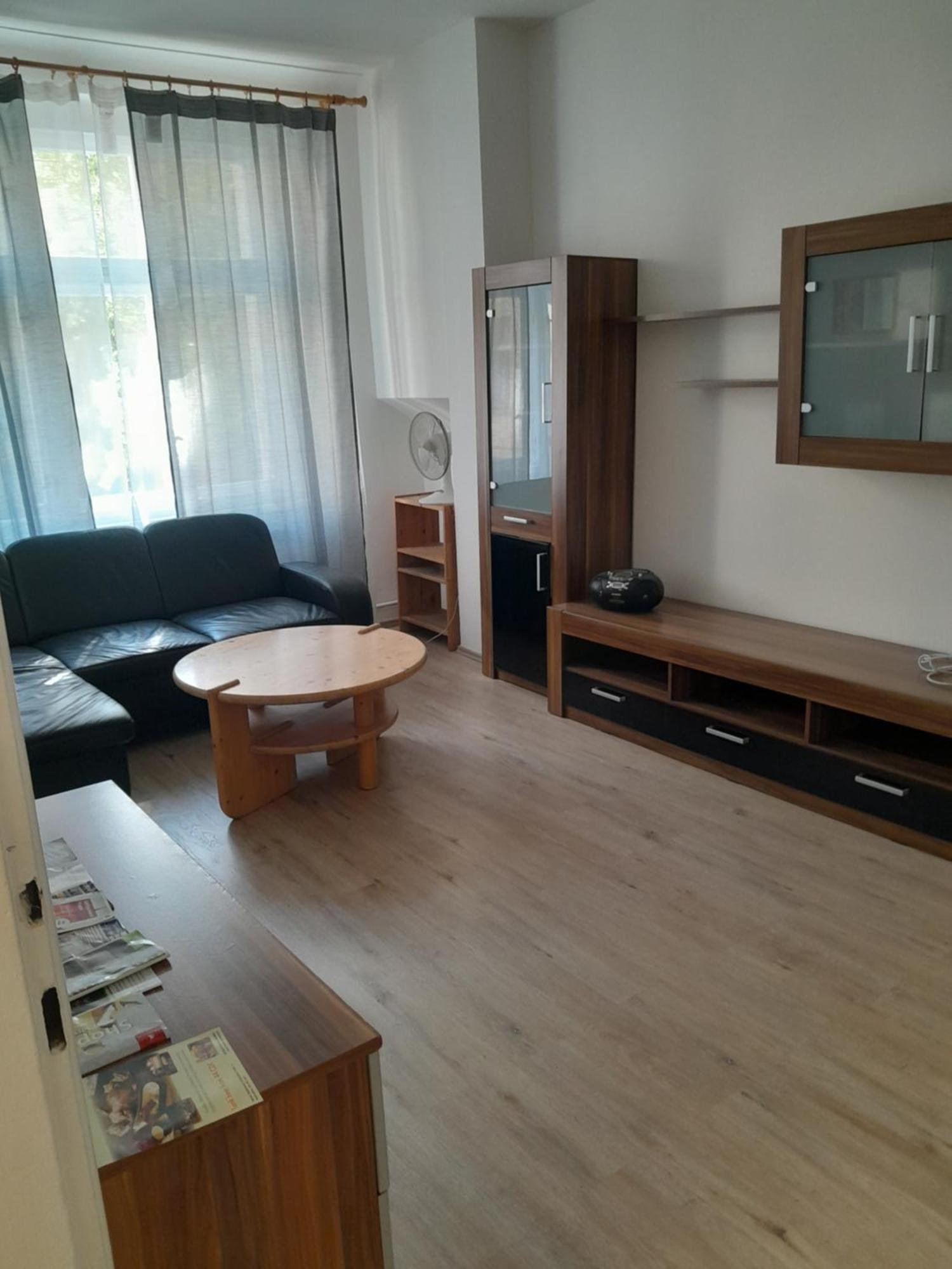 Lubert Apartmany S.R.O Prague Ngoại thất bức ảnh